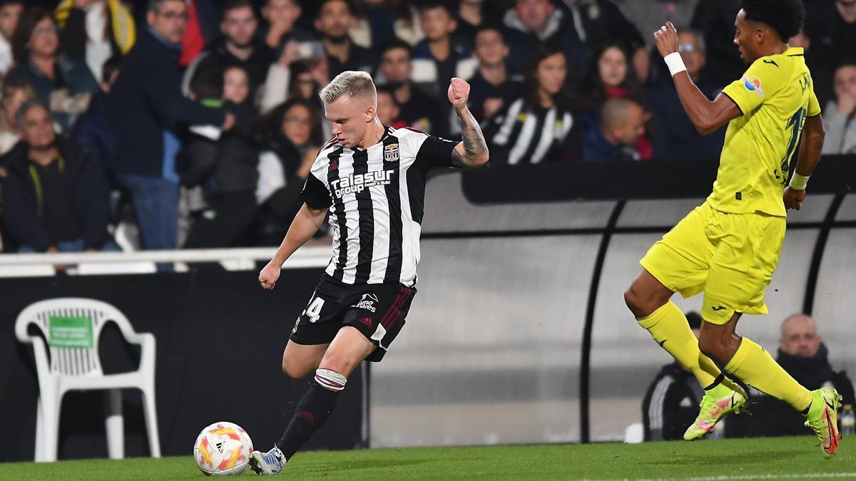 Isak Jansson, en un encuentro en el Cartagonova