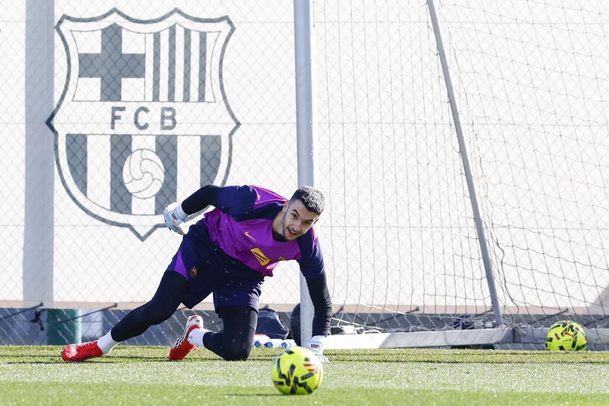 Joan Garcia, en el entrenamiento previo al partido ante el Mallorca