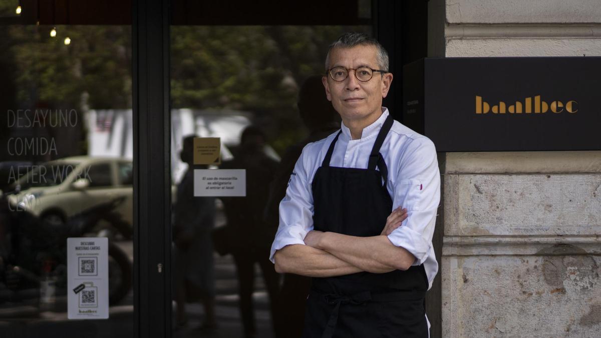 Steve Anderson, chef de origen birmano, asentado en València desde hace años en su anterior restaurante en la Gran Vía.