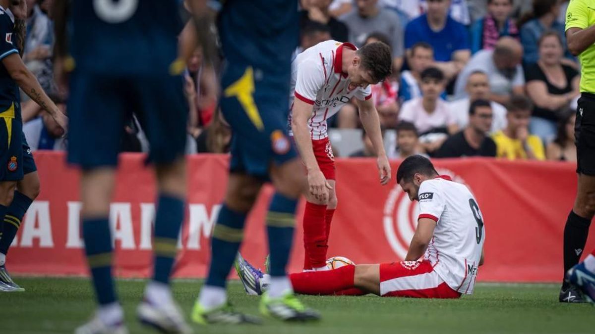 Tsygankov es preocupa per Abel Ruiz després de lesionar-se.