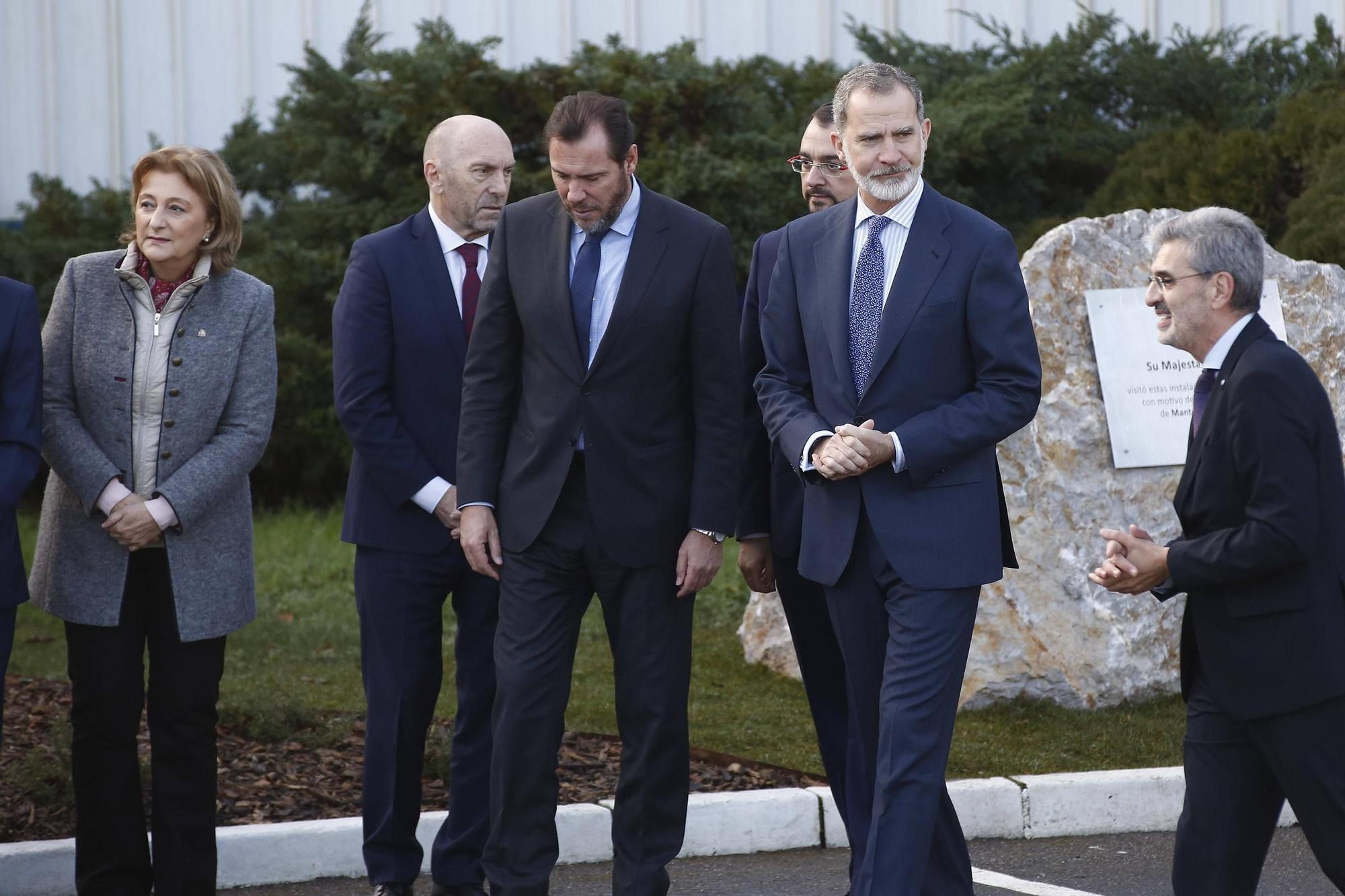 EN IMÁGENES: El Rey visita la fábrica de Mantequerías Arias en Ribera de Arriba con motivo de los 175 años de la empresa