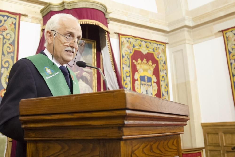 Entrega de diplomas a los alumnos 5º de PUMUO