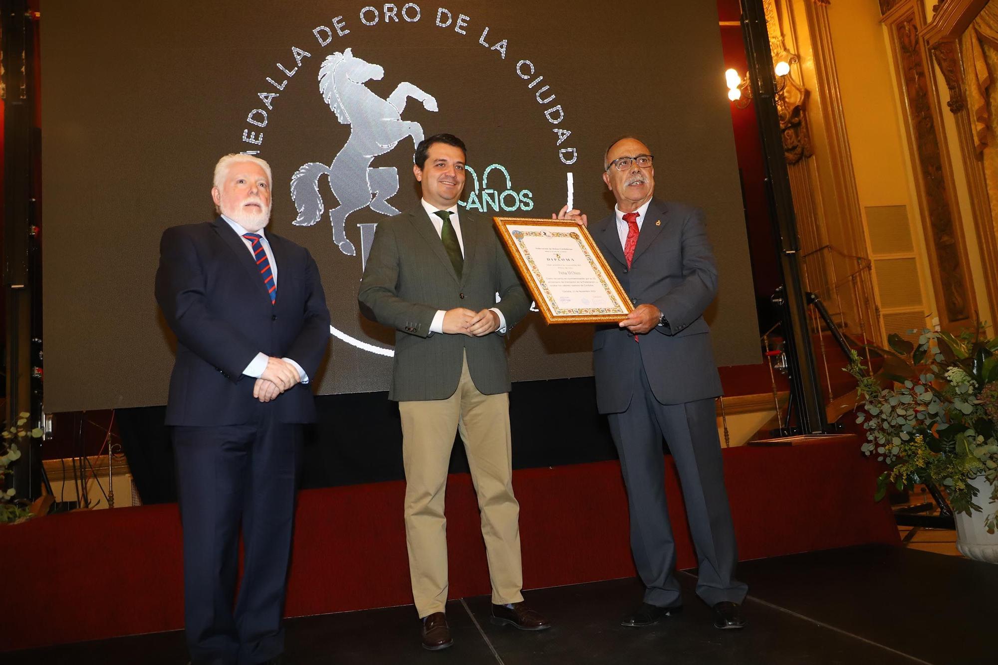 Entrega de los Potros en el centenario de la Federación de Peñas