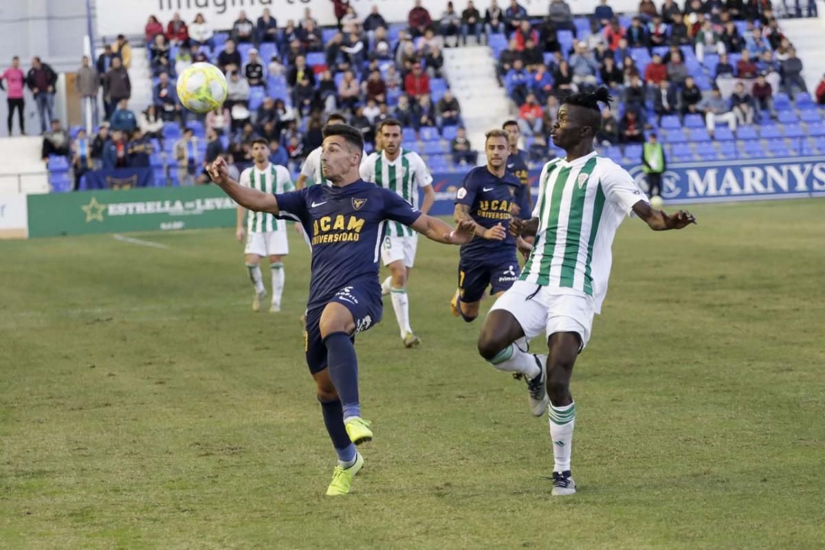 Las imágenes del UCAM Murcia-Córdoba CF