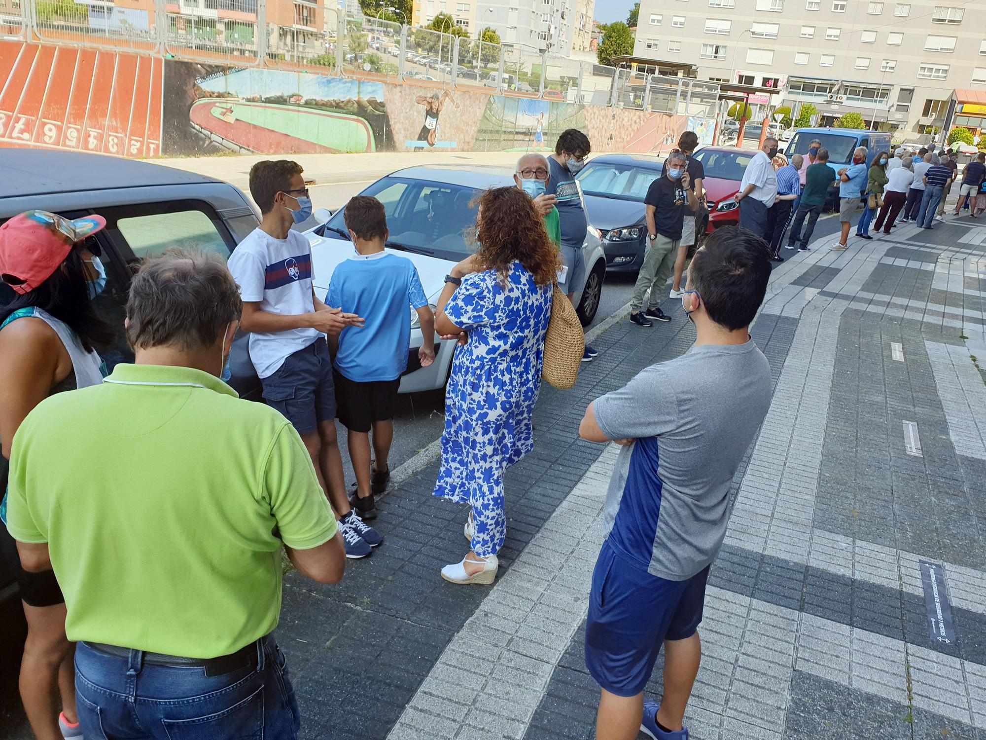 Colas para renovar en la semana del arranque liguero