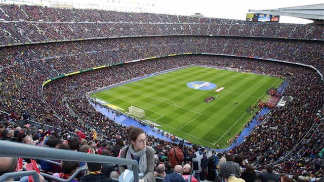 El Camp Nou registrará otra gran entrada para presenciar el derbi liguero