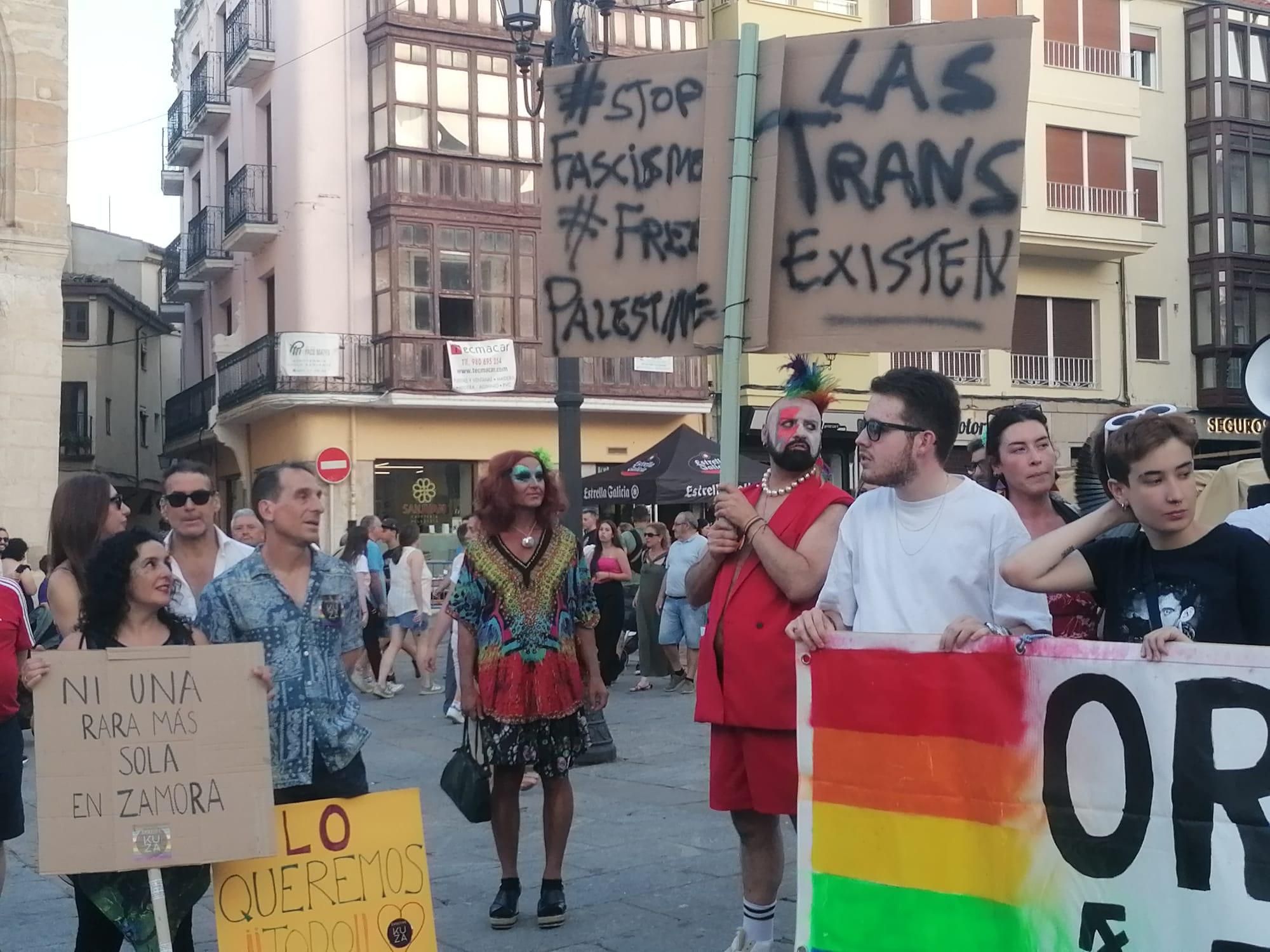 Primera manifestación del Orgullo LGTBIQ+ en Zamora