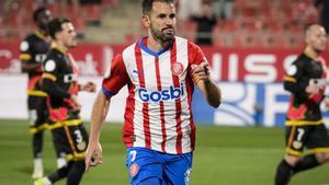 Con doblete de Stuani, el Girona no muestra intención alguna de parar su increíble rendimiento