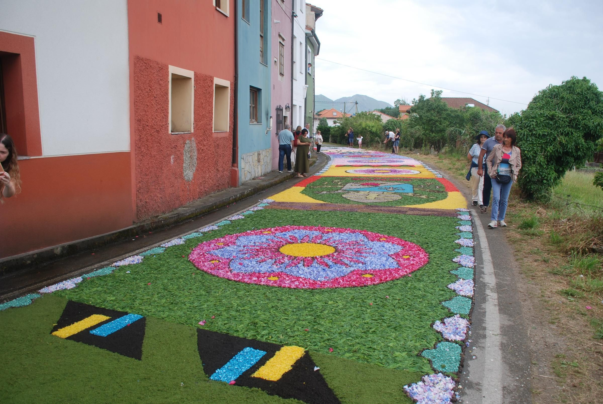 Fiesta sacramental en Cue (Llanes)