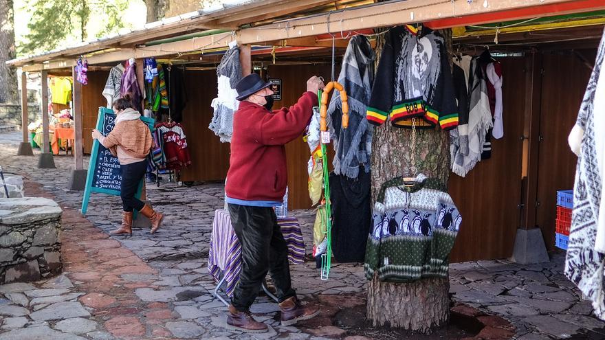 El Cabildo erradica la artesanía isleña ‘made in China’ de la Cruz de Tejeda