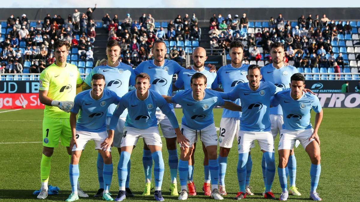 Once de la UD Ibiza que se midió de inicio el pasado sábado en Can Misses al Sporting de Gijón (0-2), la última alineación propuesta por el destituido Juan Carlos Carcedo.