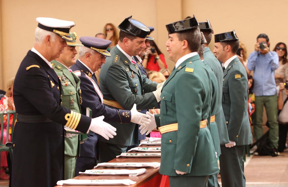 Al evento han acudido numerosas autoridades políticas y militares de la provincia, pero sobre todo el programa ha planeado la deriva independentista de Cataluña