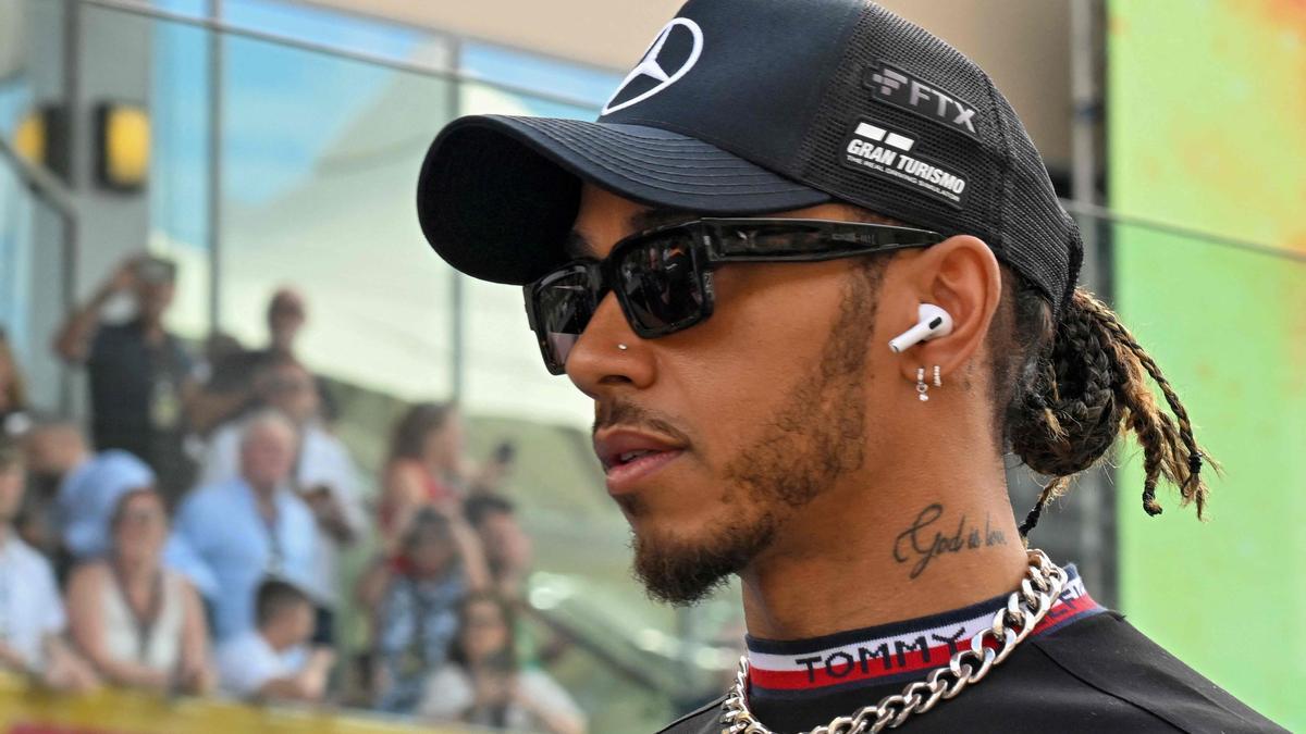 2- Lewis Hamilton (55 millones de dólares).jpg