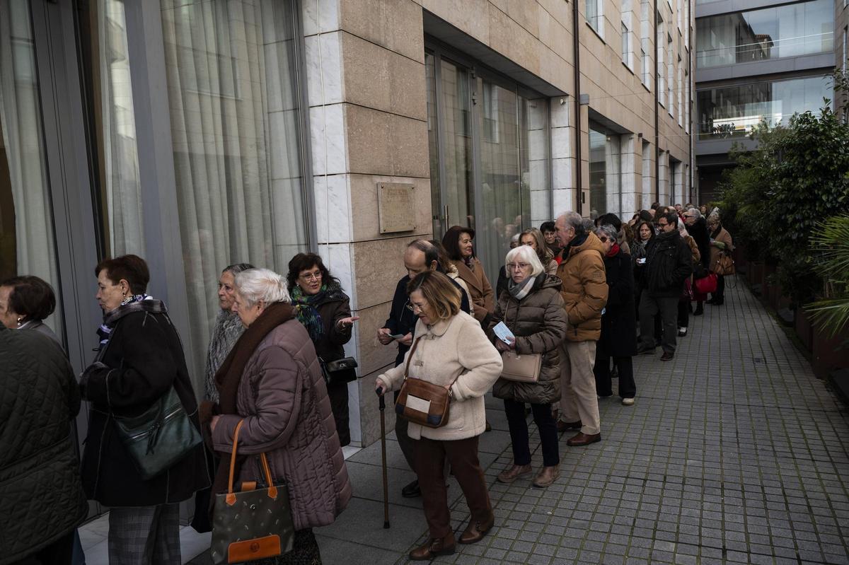 El hotel Don Manuel de Cáceres acogió este sábado el acto de apertura del año de la Asociación de Amigos del Centro de Cirugía de Mínima Invasión