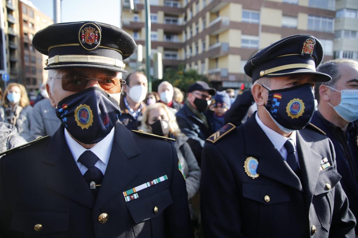 Homenaje a las policías locales Mª Ángeles García y Soledad Muñoz en el 25º aniversario de su asesinato