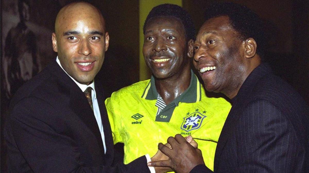 Edinho y Pelé, en una imagen de archivo