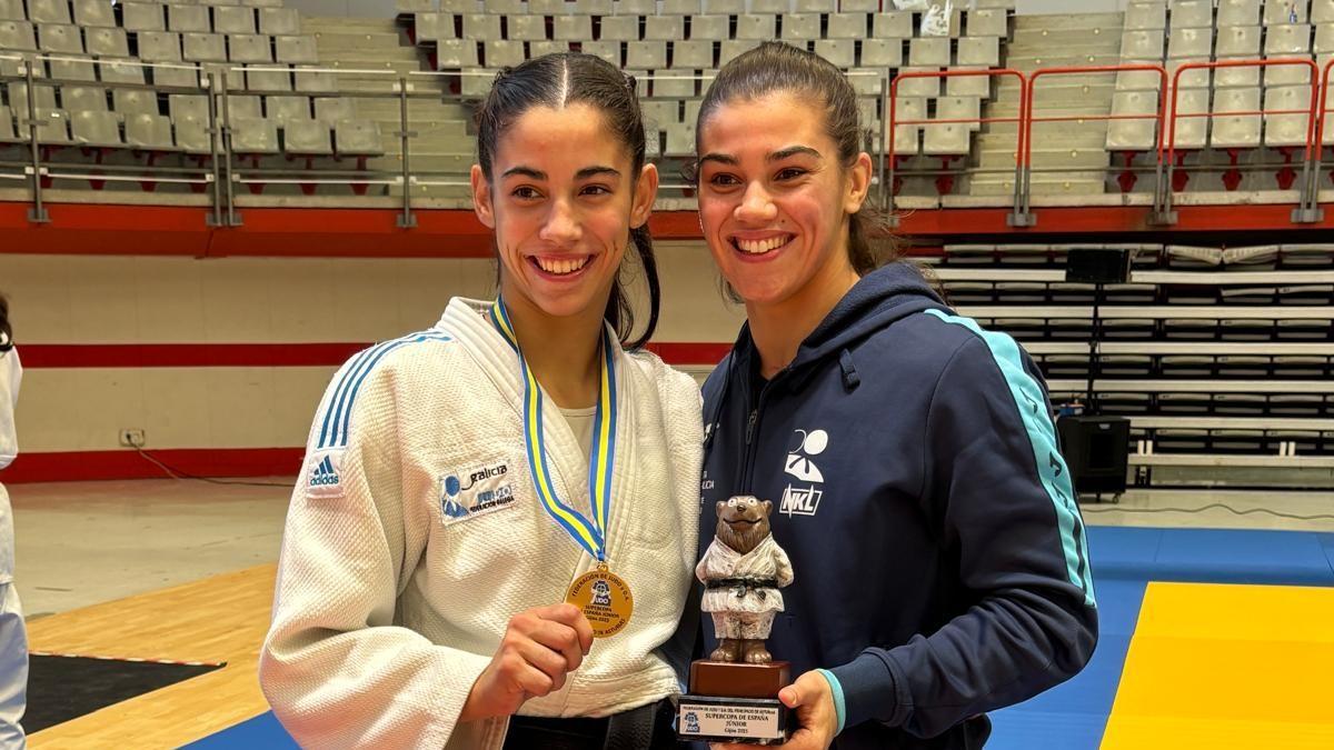 Irene y Laura Vázquez, en Gijón.