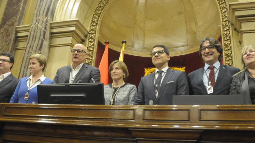 Els membres de la Mesa del Parlament.