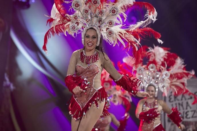 14.02.20. Las Palmas de Gran Canaria. Carnaval 2020.  Concurso de comparsas adultas. Comparsa Nuevo Estilo, 3º premio de interpretación y 3º premio de vestuario.  Parque de Santa Catalina.  Foto: Quique Curbelo