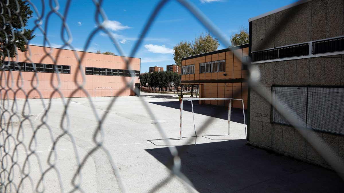 Investigan un posible caso de acoso escolar al menor que se suicidó en Madrid