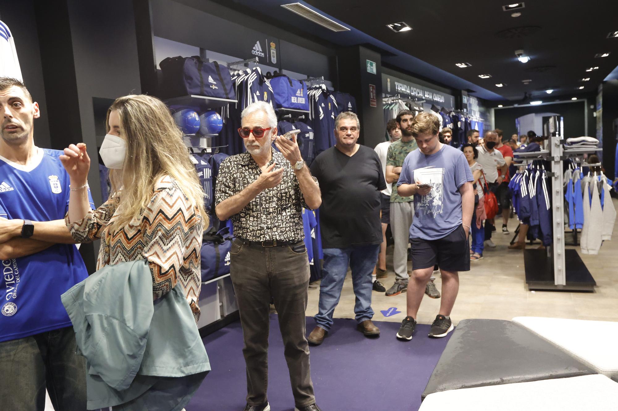 En imágenes: Jesús Martínez, nuevo socio del Real Oviedo