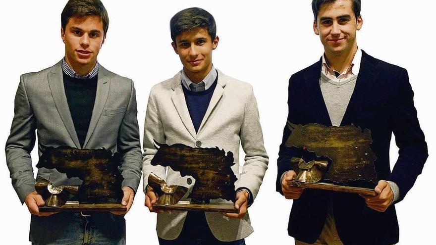 Los triunfadores del Bolsín de Zamora del año pasado: Manuel Diosleguarde, Juan Collado y Raúl Montero.