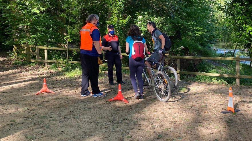 Voluntaris de Protecció Civil de Salt en una de les seves actuacions