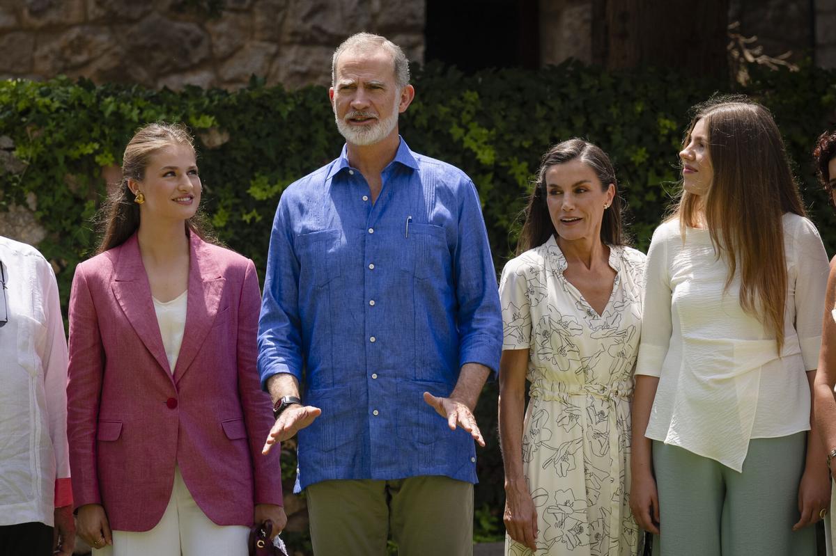 Les imatges de la visita a Empúries de la família Reial