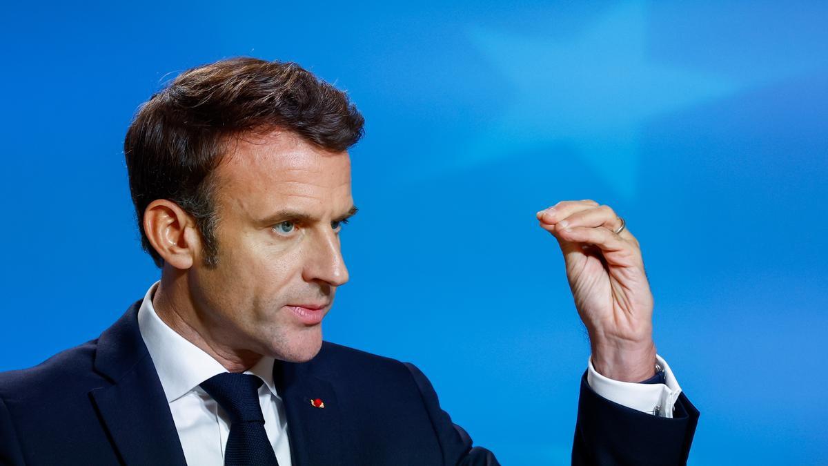 Macron pide no politizar el Mundial de fútbol de Qatar