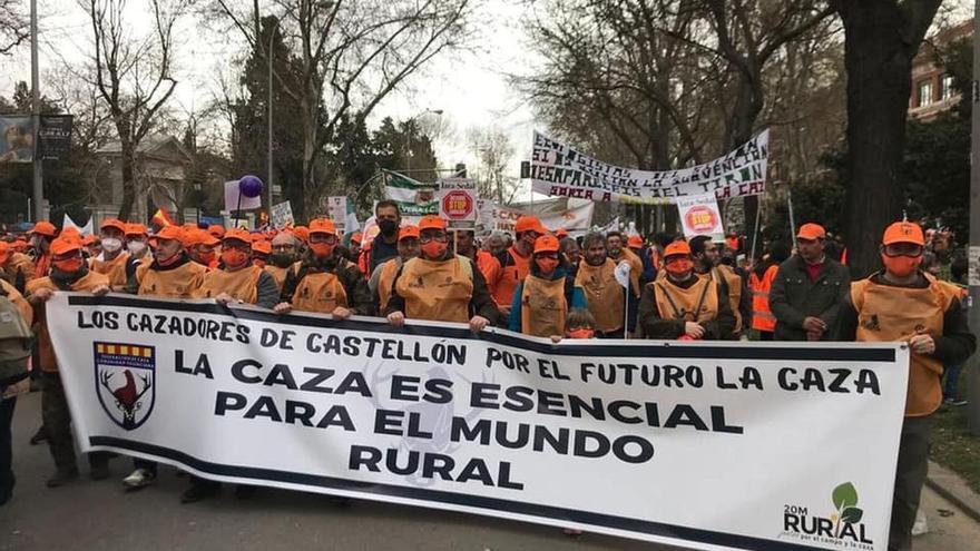 Los cazadores de Castellón, Valencia y Alicante se manifestarán el 6 de mayo por el ninguneo de Agricultura en la caza del jabalí