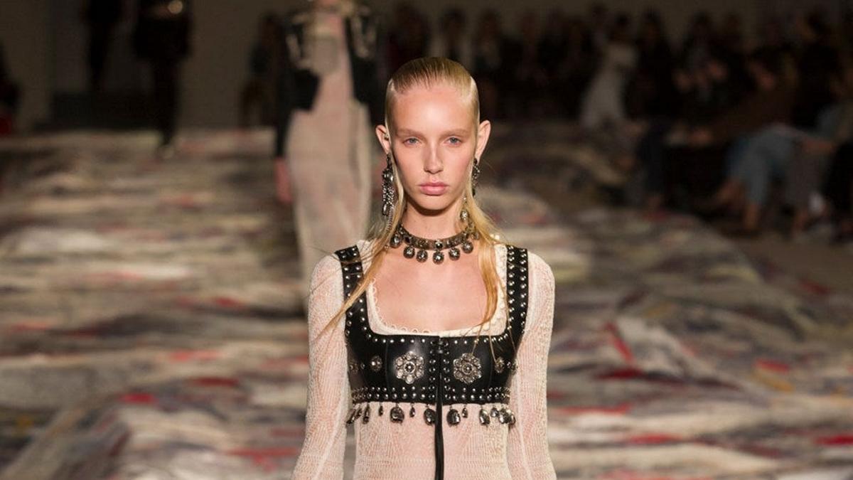 El punk medieval de Alexander McQueen