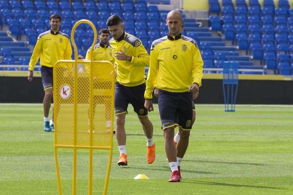 Entrenamiento de la UD previo al partido contra el Betis (18/04/2018)