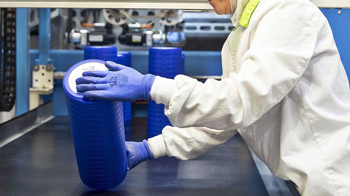 One of ITC's production lines at its Ibi factory. One of ITC's production lines at its Ibi factory.