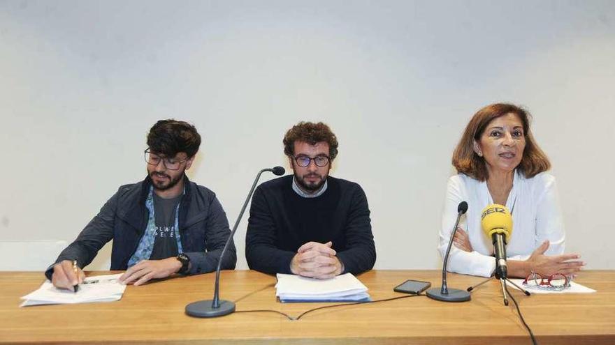 José María Mesías, José Manuel Sande y Silvia Longueira, en la presentación de &#039;Inseparables&#039;.