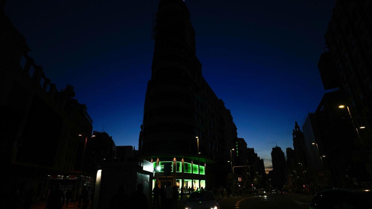 El apagón se inició tras desaparecer "súbitamente" el 60 % de la energía demandada