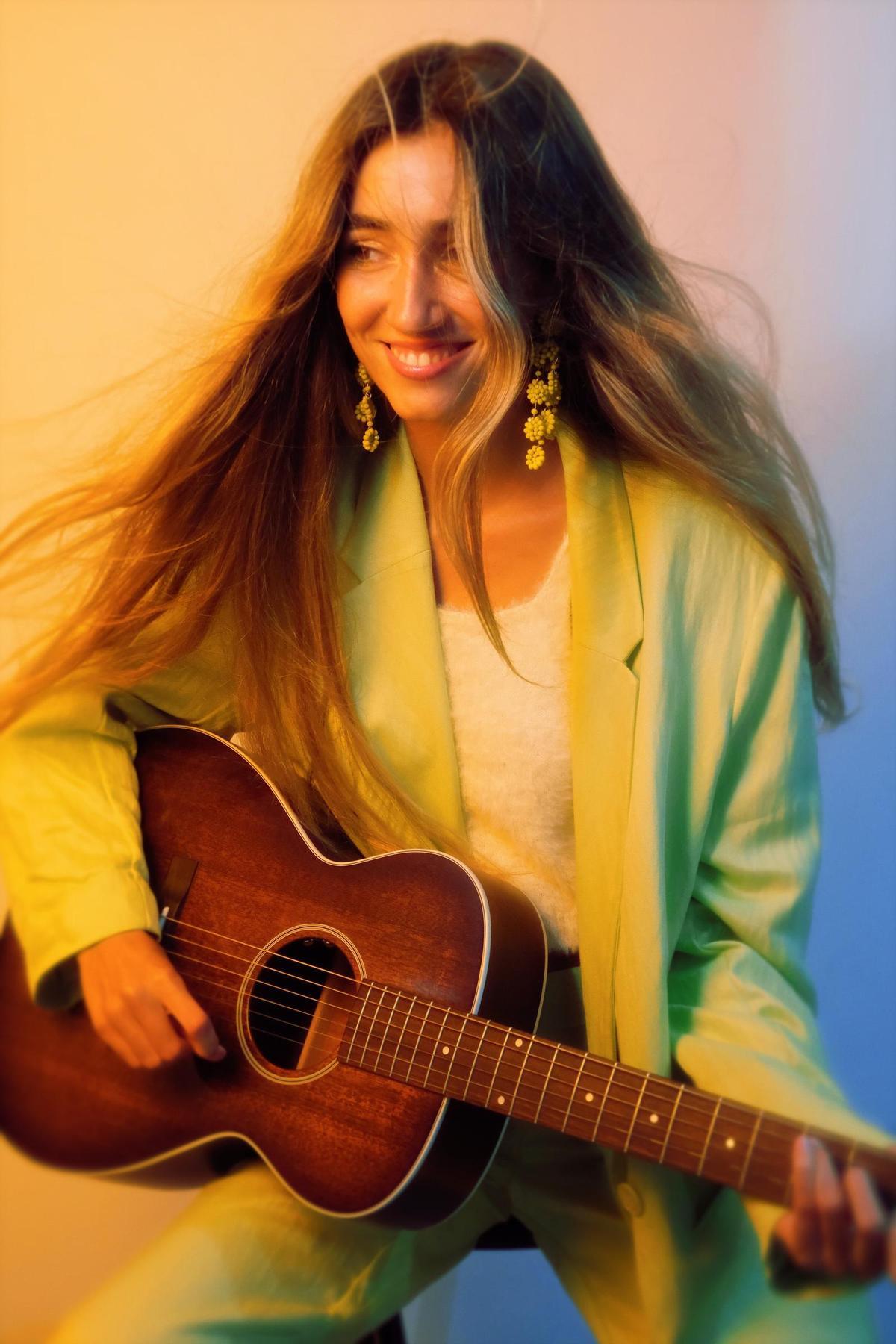 Mercedes Cañas