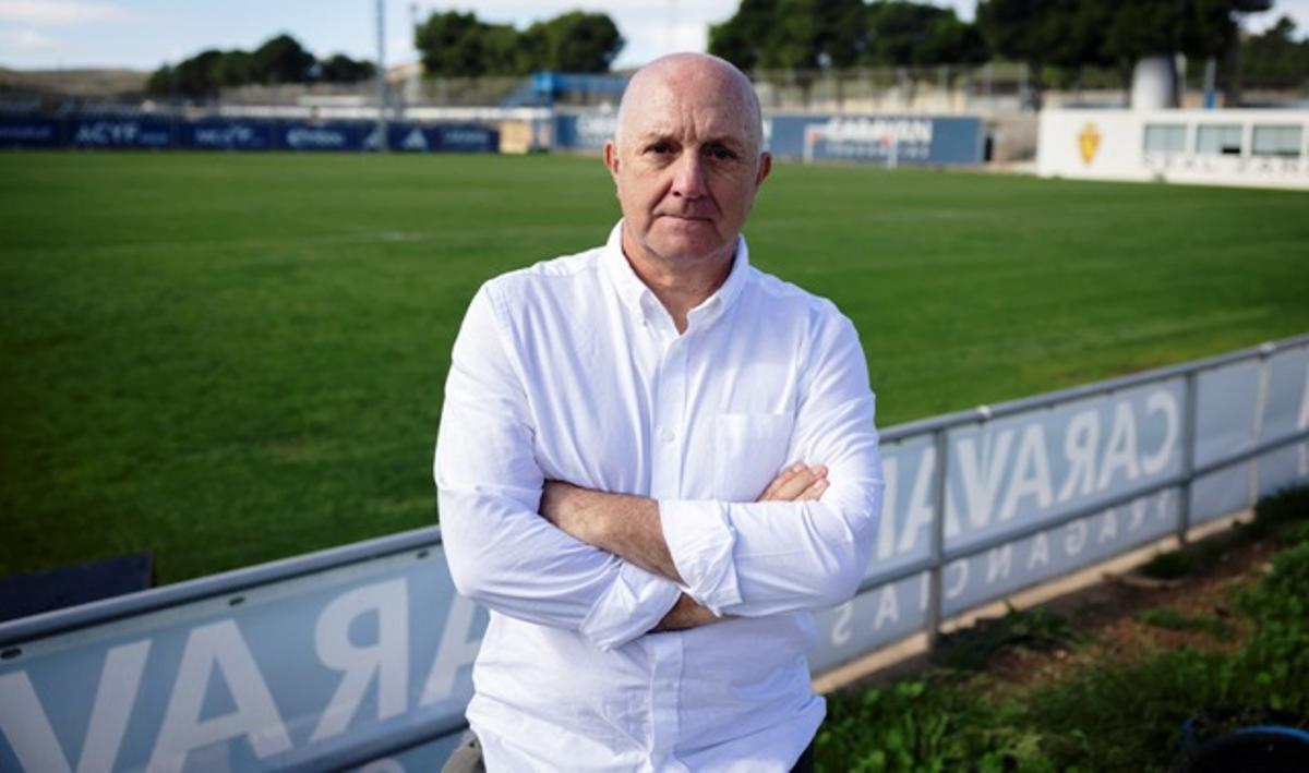 Ramón Lozano posa en la Ciudad Deportiva del Real Zaragoza.