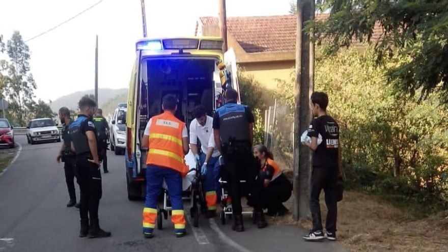 Evacuado un vecino de Moaña al cortarse en un pie con una motosierra