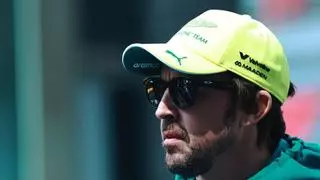 Aston Martin confirma el cambio de planes con Alonso: "Llegará más tarde por motivos familiares"