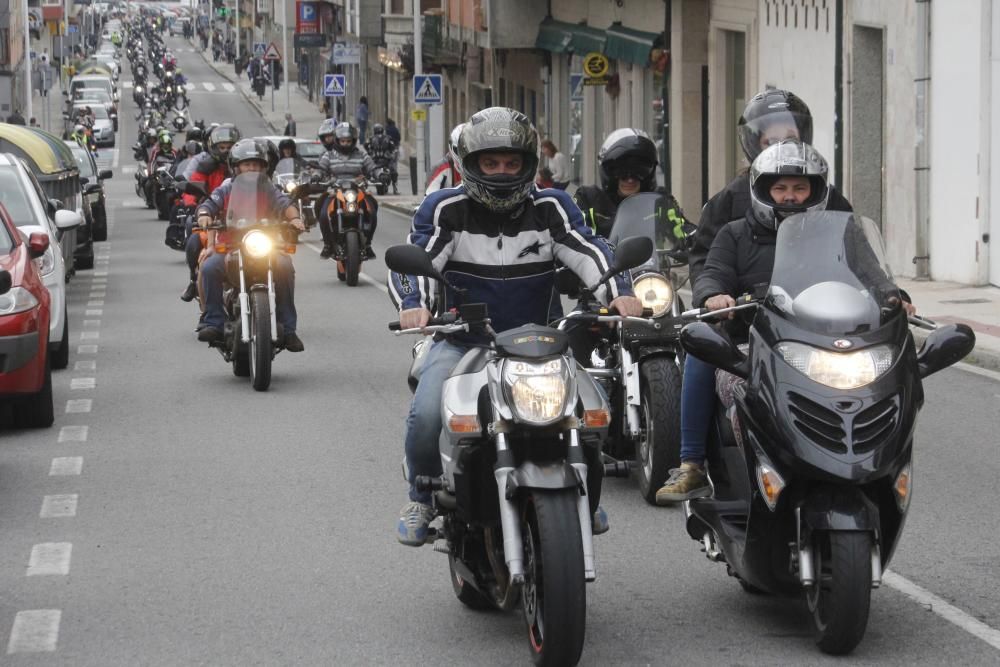 Los decibelios suben en Bueu con 4.000 motos