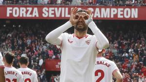 3-2. El Sevilla sigue al alza y la Real Sociedad continúa deprimida