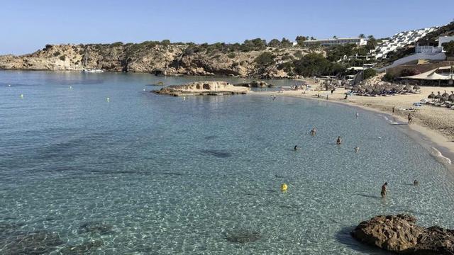 Cala Tarida el domingo pasado.
