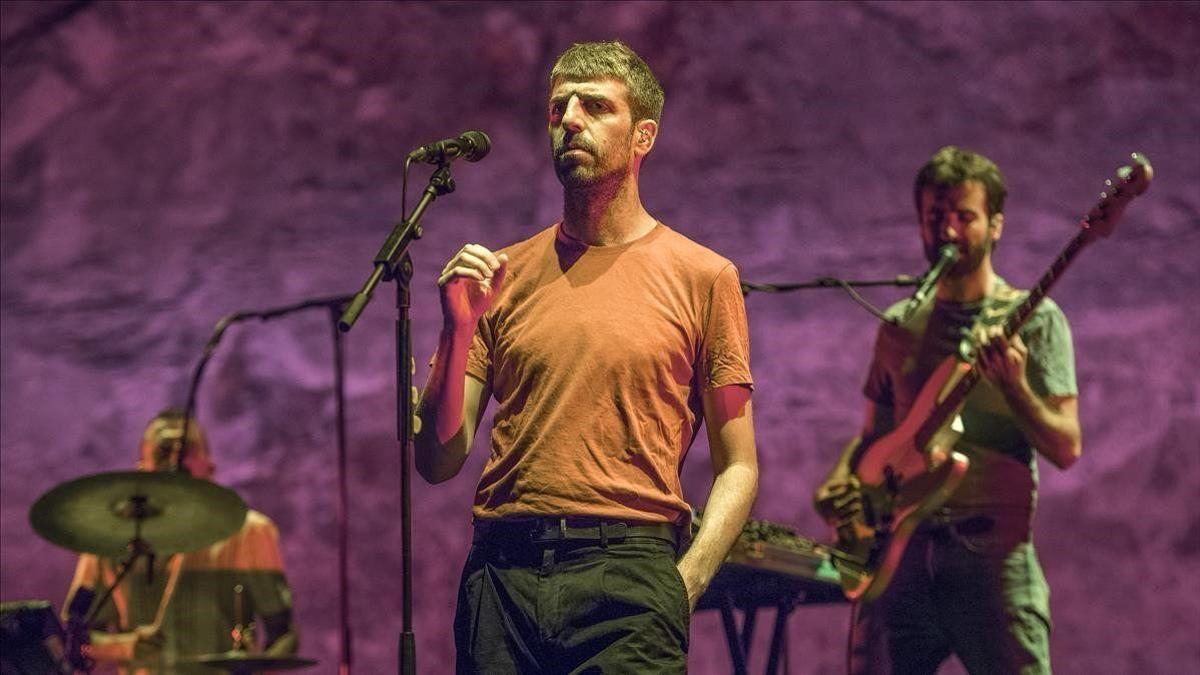 La banda catalana Manel, en una imagen de archivo, que ofreció el sábado un concierto en Zaragoza.