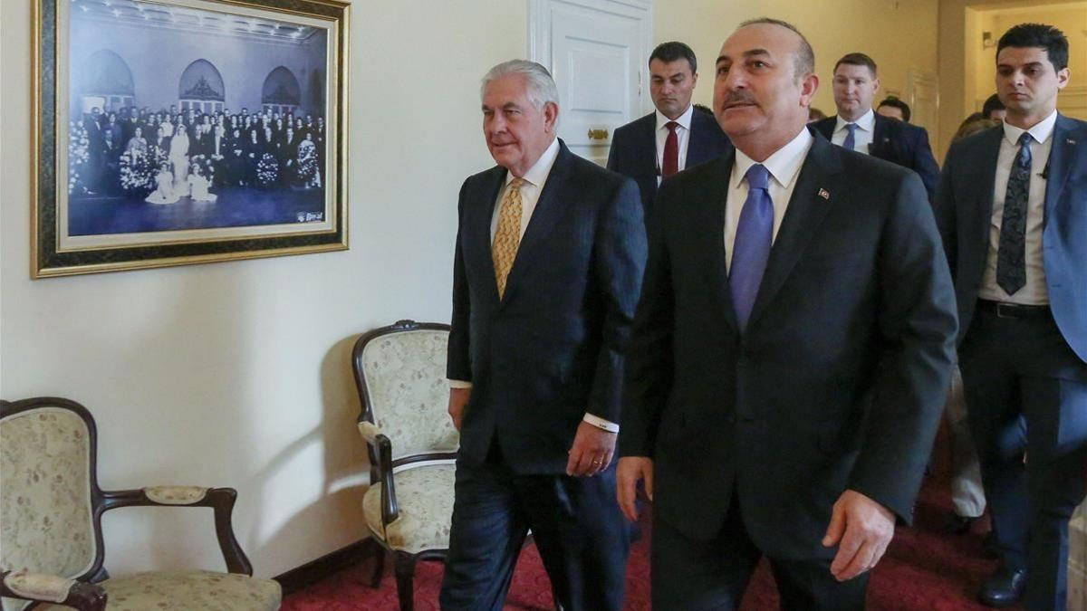 Tillerson (izquierda) y Çavusoglu, en Ankara, el 16 de febrero.