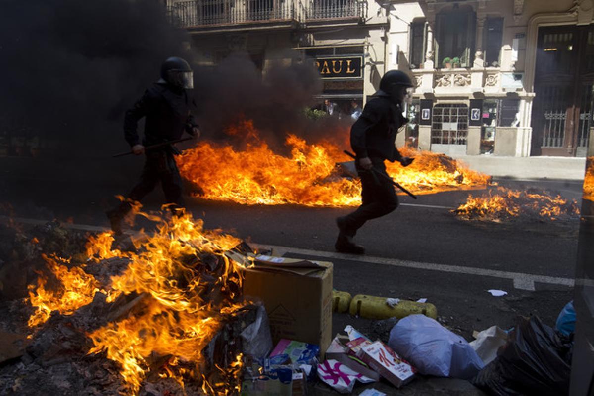 Escrivá recomienda "escuchar" a su ministerio y no a Iglesias sobre los detalles del IMV