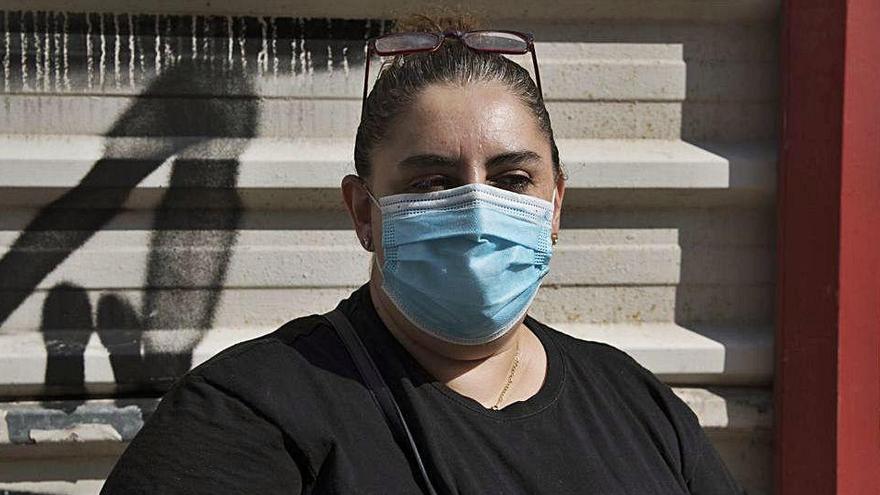 Sandra Diz (usuària): «A l&#039;Uruguai soc infermera; aquí, no»