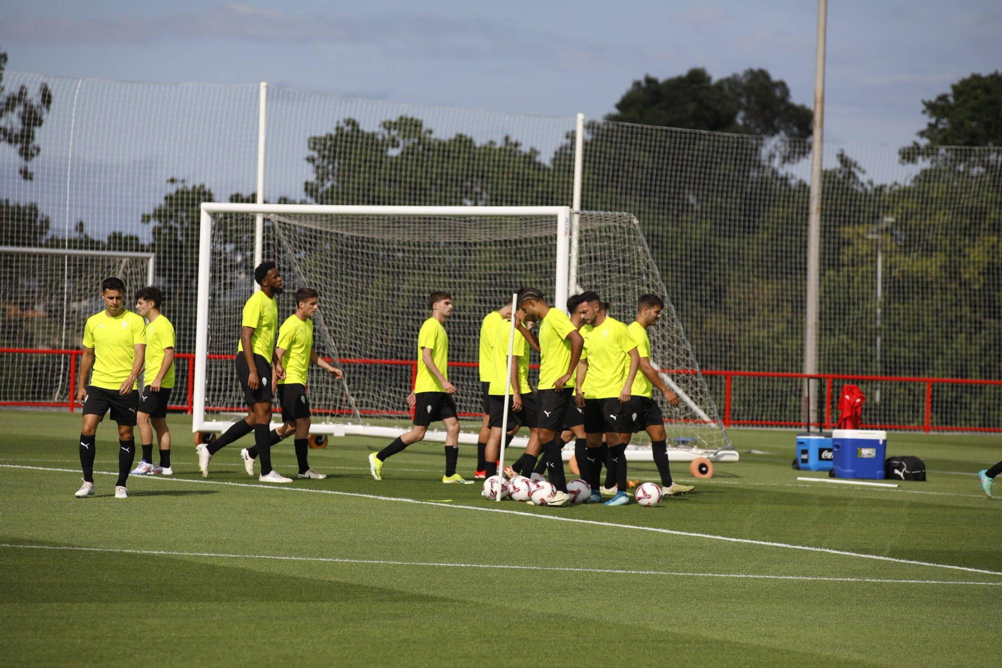 Así fue el primer entrenamiento de la era Albés en el Sporting (en imágenes)