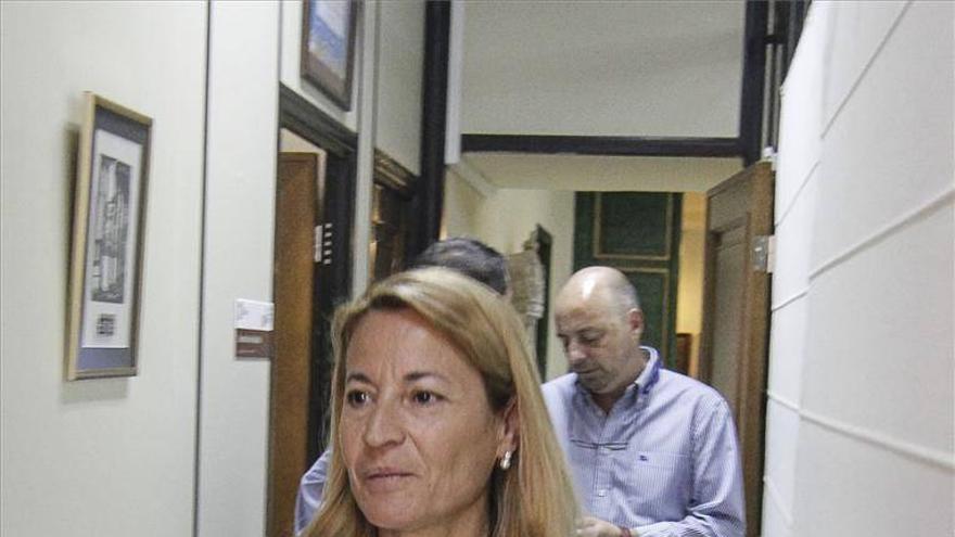 Elena Nevado abandona el Senado