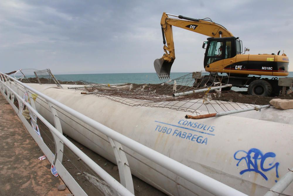 Málaga arregla sus playas tras el temporal