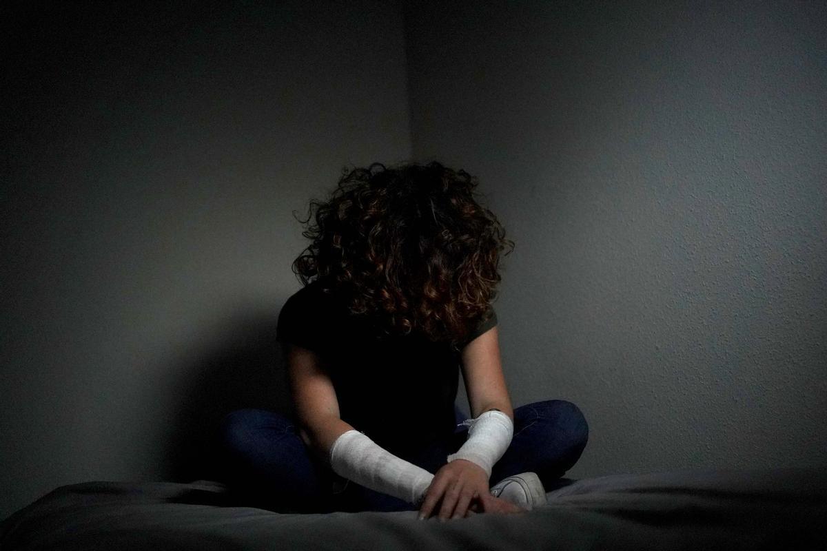  Las autolesiones no suicidas entre los adolescentes y los jóvenes se han convertido en un problema de salud pública